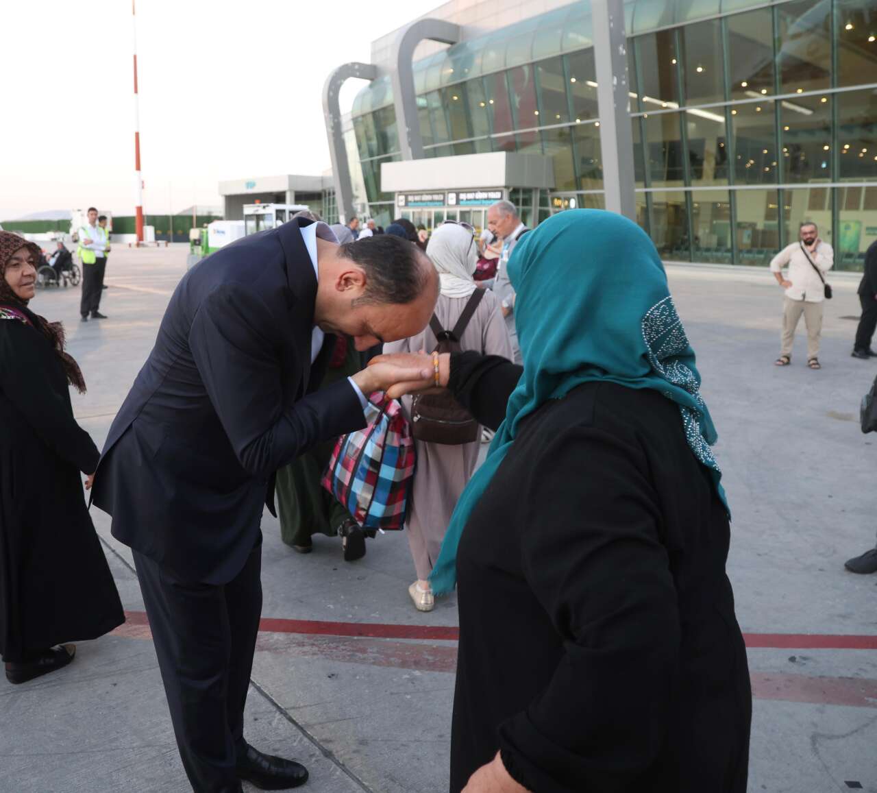 Kutsal topraklardan Konya’ya döndüler! Başkan Altay yeni müjdeyi verdi 3
